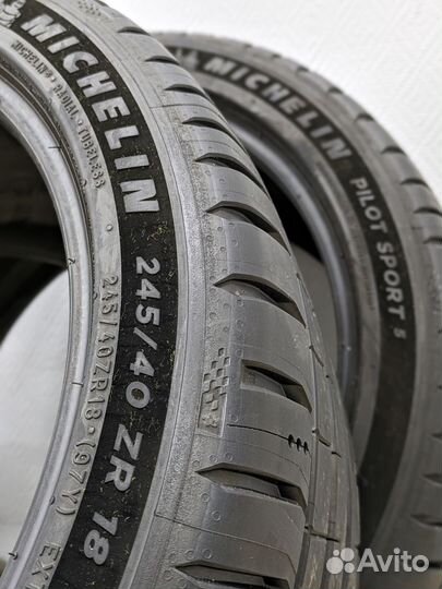 Michelin Pilot Sport 5 245/40 R18 97Y