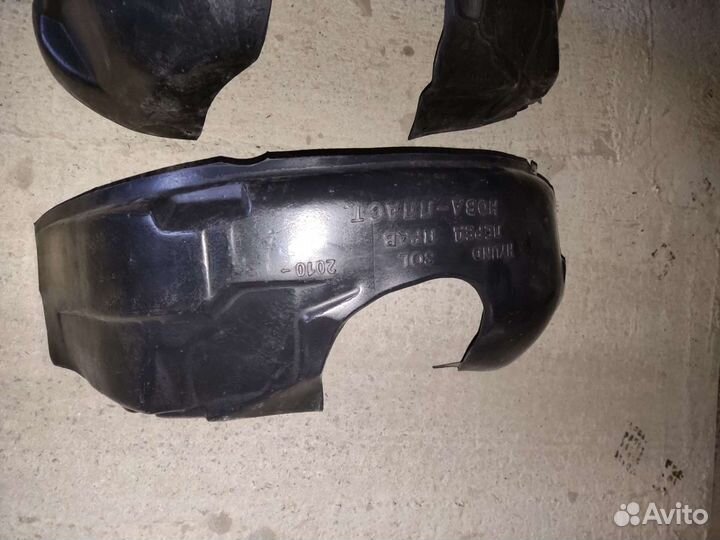 Подкрылки Хундай Солярис перед пара