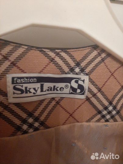 Жилет для девочки рост примерно 152-164