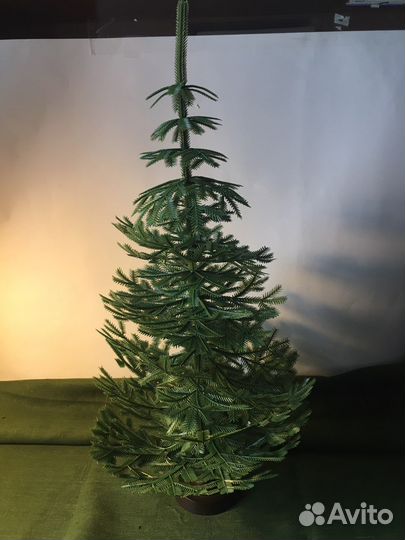 Елка новогодняя СССР, соврмен игрушки и гирлянда