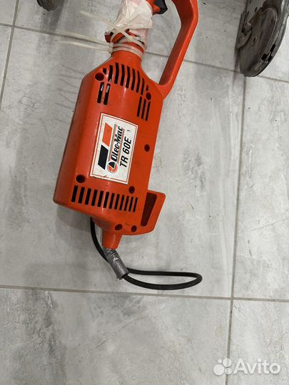 Триммер электрический садовый бу