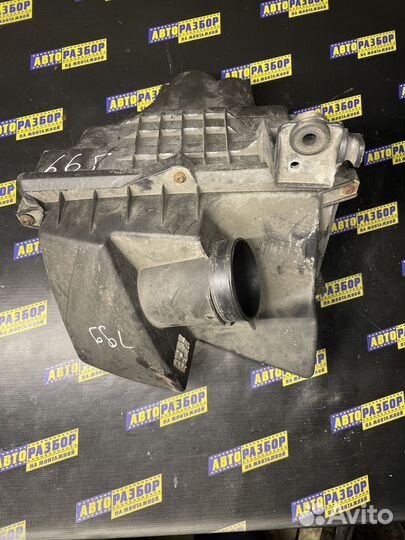 Корпус воздушного фильтра Форд Фокус 2