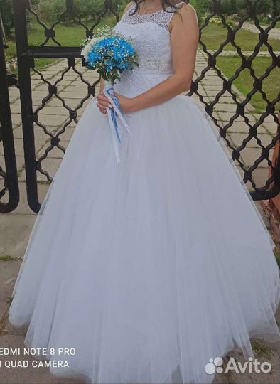 Свадебное платье