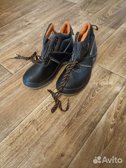 Ботинки мужские 42 размер