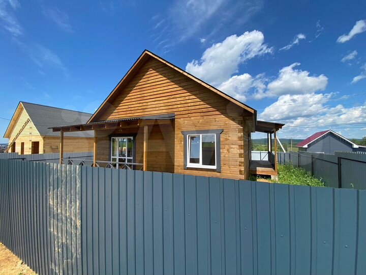 Дом 100 м² на участке 5 сот.