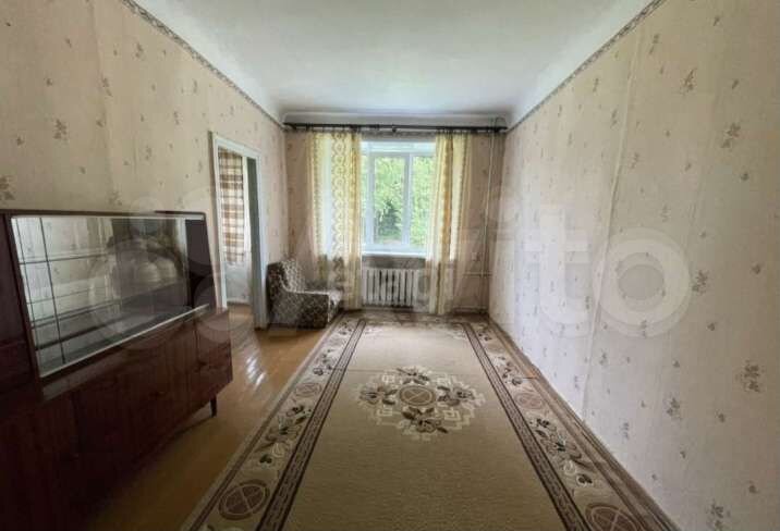 2-к. квартира, 42 м², 1/2 эт.