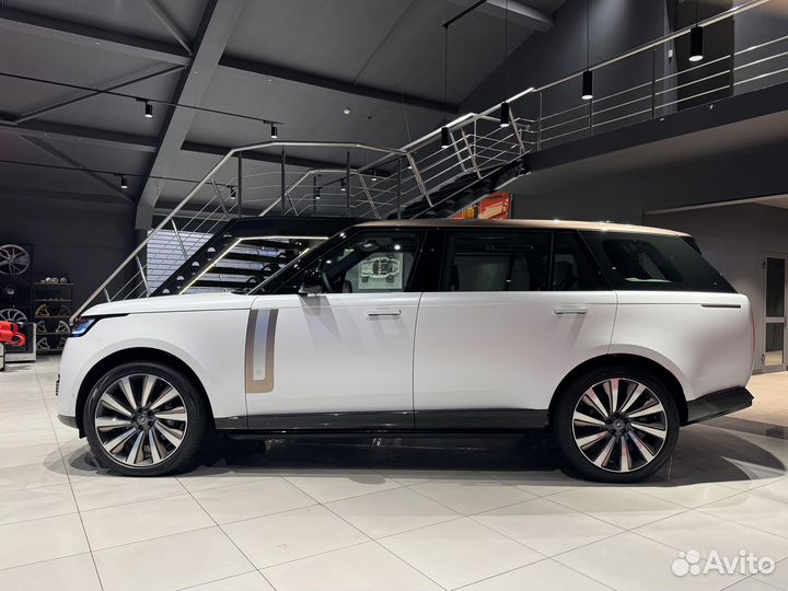 Land Rover Range Rover 4.4 AT, 2024, 34 км
