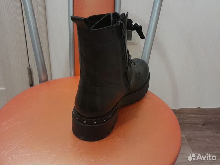 Полуботинки женские 38 размер