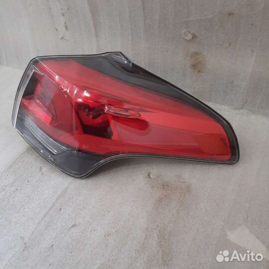 Toyota Rav4 2015-2019 фонарь задний правый