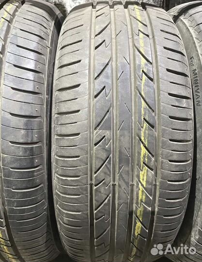 Dayton DT30 215/55 R17 94R