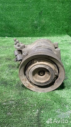 Компрессор кондиционера Mitsubishi I (1989—1995)