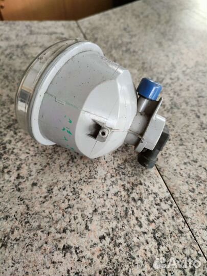 Фара противотуманная toyota RAV4 5