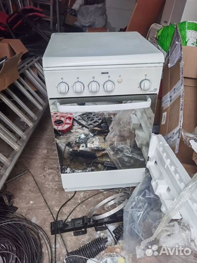 Газовая плита Zanussi