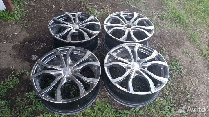 Литые диски r17 5x100