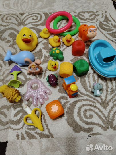 Игрушки для малышей с ковриком