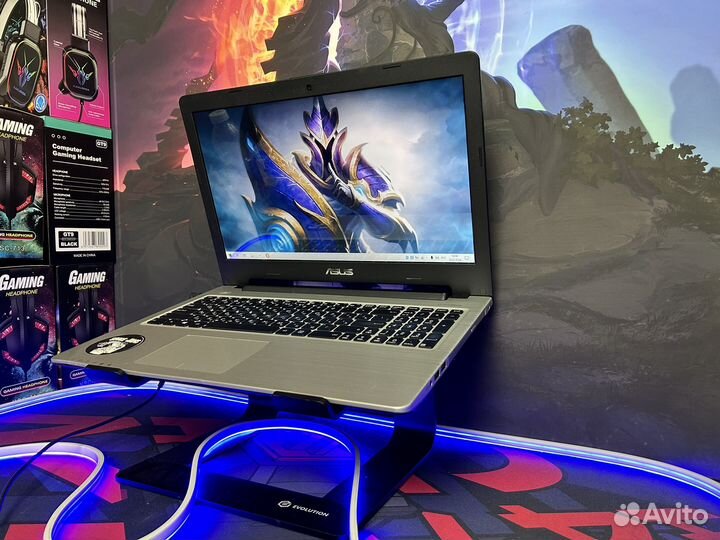 Мощный ноутбук Asus / GT 740M / 12GB озу / SSD