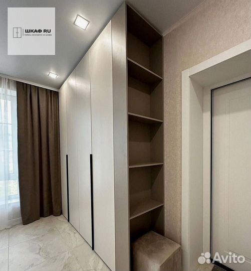 Красивый шкаф