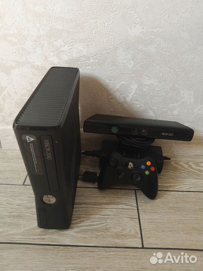 Xbox 360 slim/freeboot/kinect/игры
