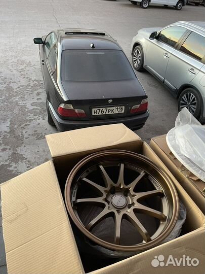 Rays volk racing CE28 10.5 R18