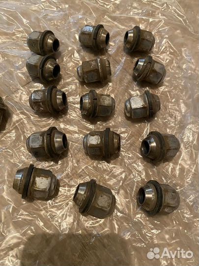 Колесные гайки Hyundai accent