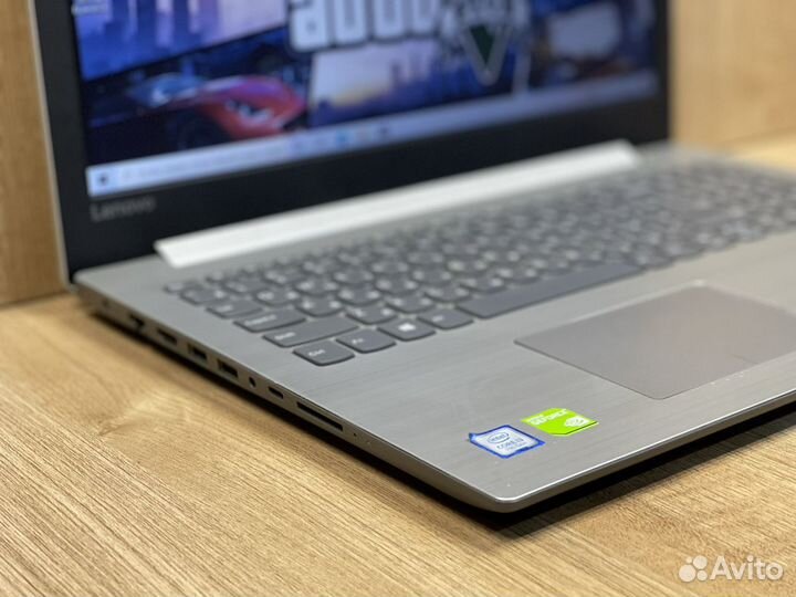 Ноутбук Lenovo / для игр и развлечений / GeForce