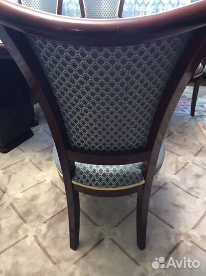 Стол и 4 стула бу Италия