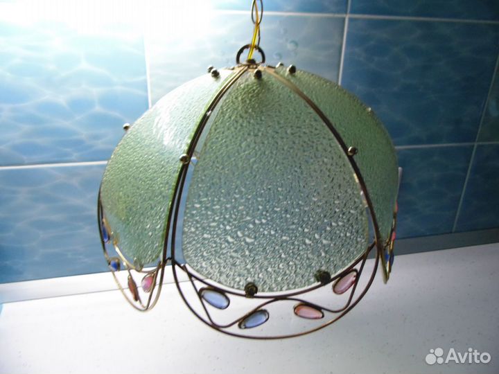 Продам люстры бу