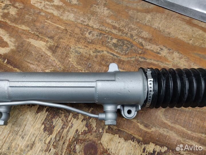 Рулевая рейка Audi A4