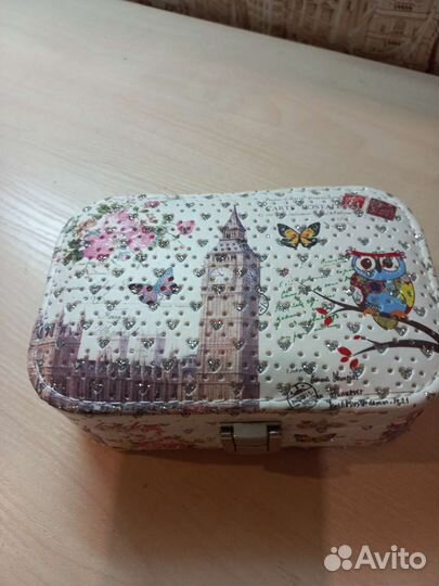 Шкатулка для украшений