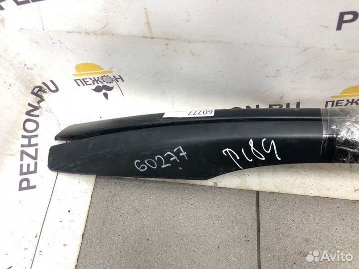 Рейлинги на крышу Volkswagen Passat 2011