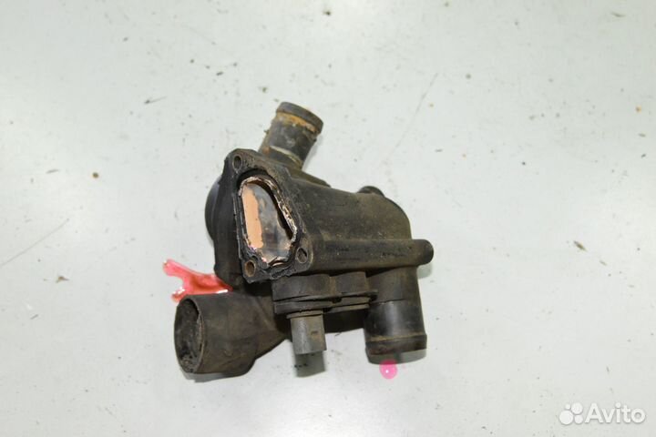 Корпус термостата Volkswagen Touareg 1 3.2