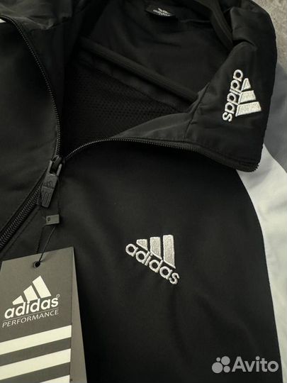 Спортивный костюм Adidas три полоски плащевый