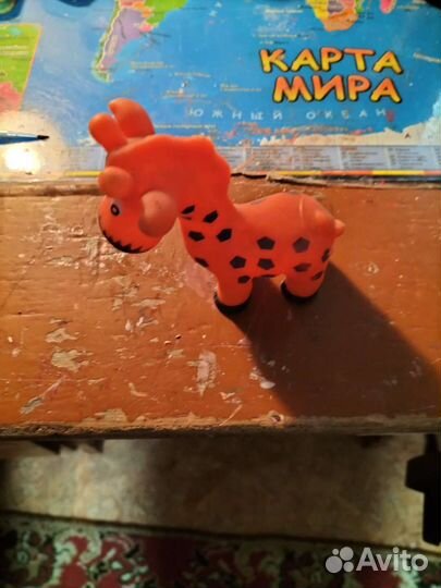 Игрушка жираф