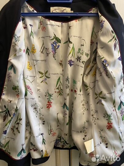 Пиджак женский 42