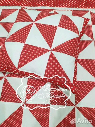 Лоскутное одеяло и подушка