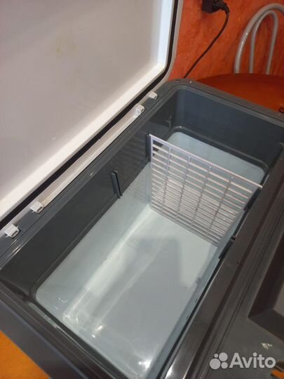 Холодильник для автомобиля