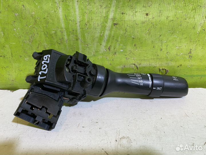 Переключатель дворников Toyota Corolla Auris E150