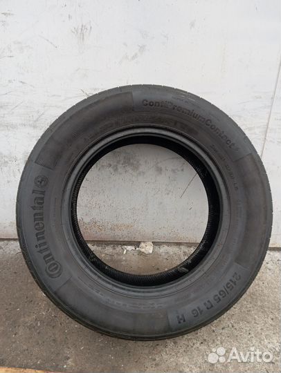 Continental ContiPremiumContact 5 215/65 R16