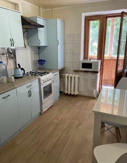 2-к. квартира, 50 м², 3/9 эт.