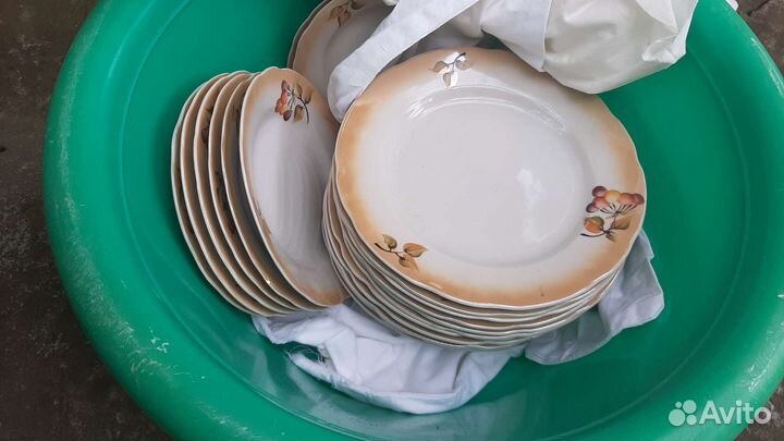 Столовый сервиз на шесть персон, Коростень (СССР)