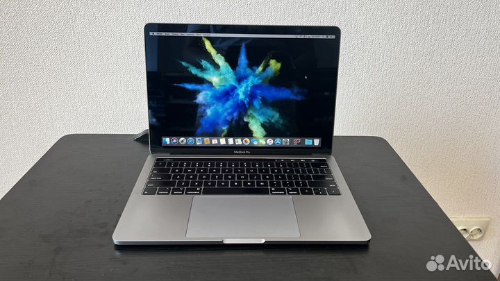 MacBook Pro 13 2019 i7/16/512 новый
