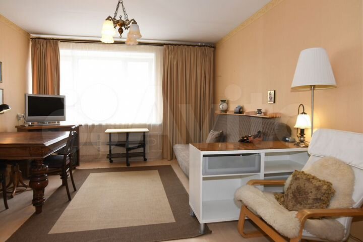 2-к. квартира, 56 м², 12/14 эт.