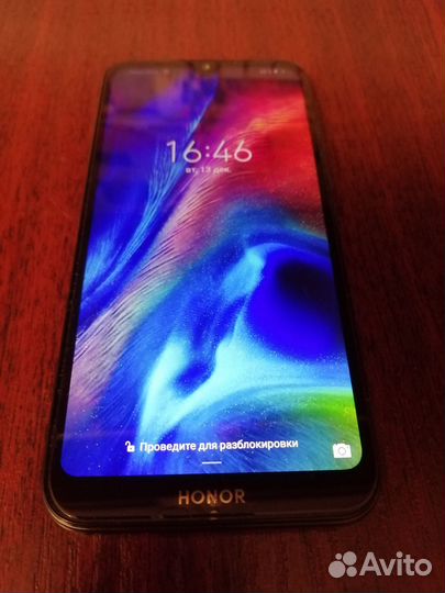 Телефон honor 8s (play)