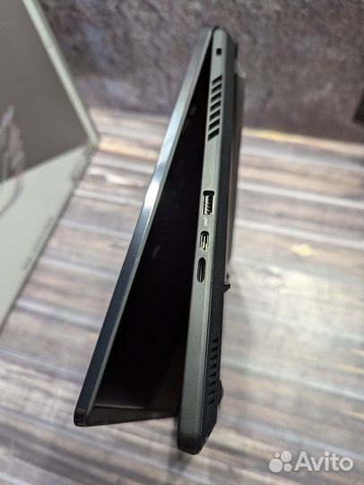 Asus Rog Zephyrus m16, 13900h, 4090, 32gb, 1tb