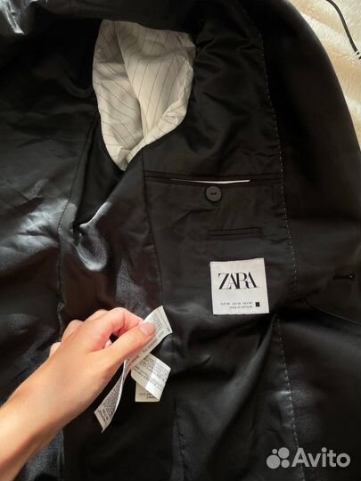 Бархатный пиджак Zara