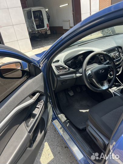 LADA Vesta 1.6 МТ, 2019, 168 000 км
