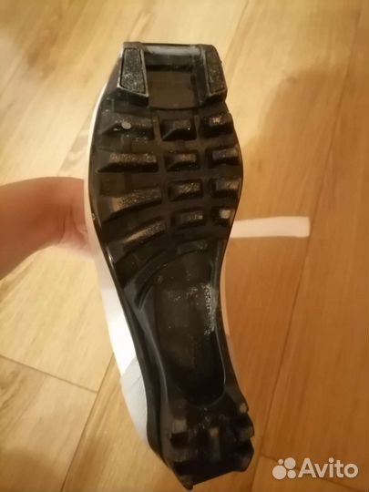 Лыжные ботинки женские классические 39