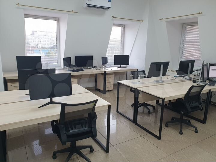 Коворкинг (офис, рабочее место)