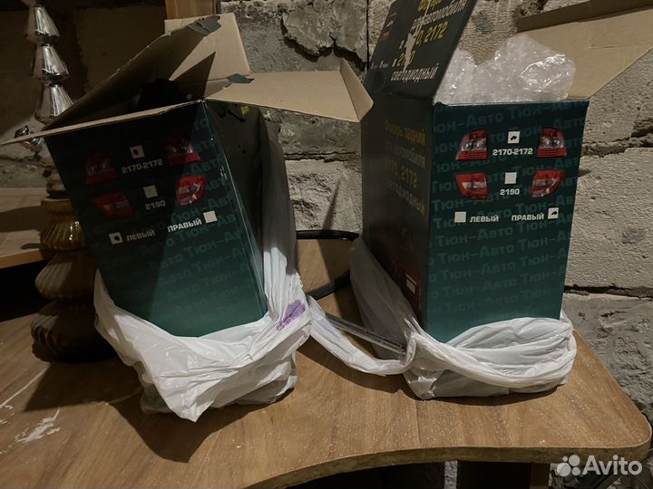 Задняя фара правая и левая