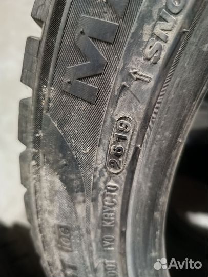 Kumho 846 235/45 R18